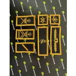 personalisierte Klett patch - schwarz mit goldigem Stick und goldigem Rand